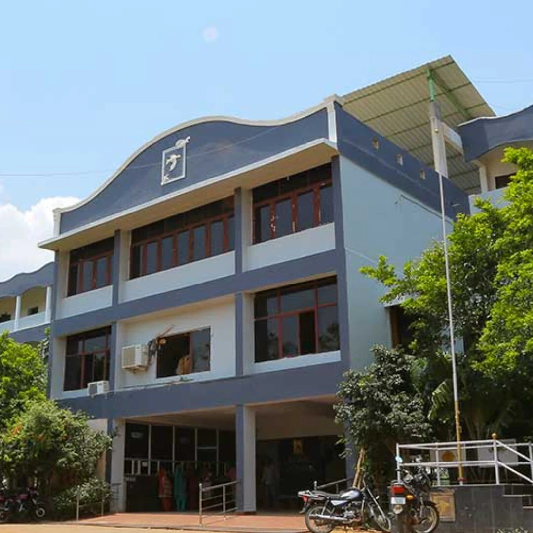 Annai College of Arts and Science